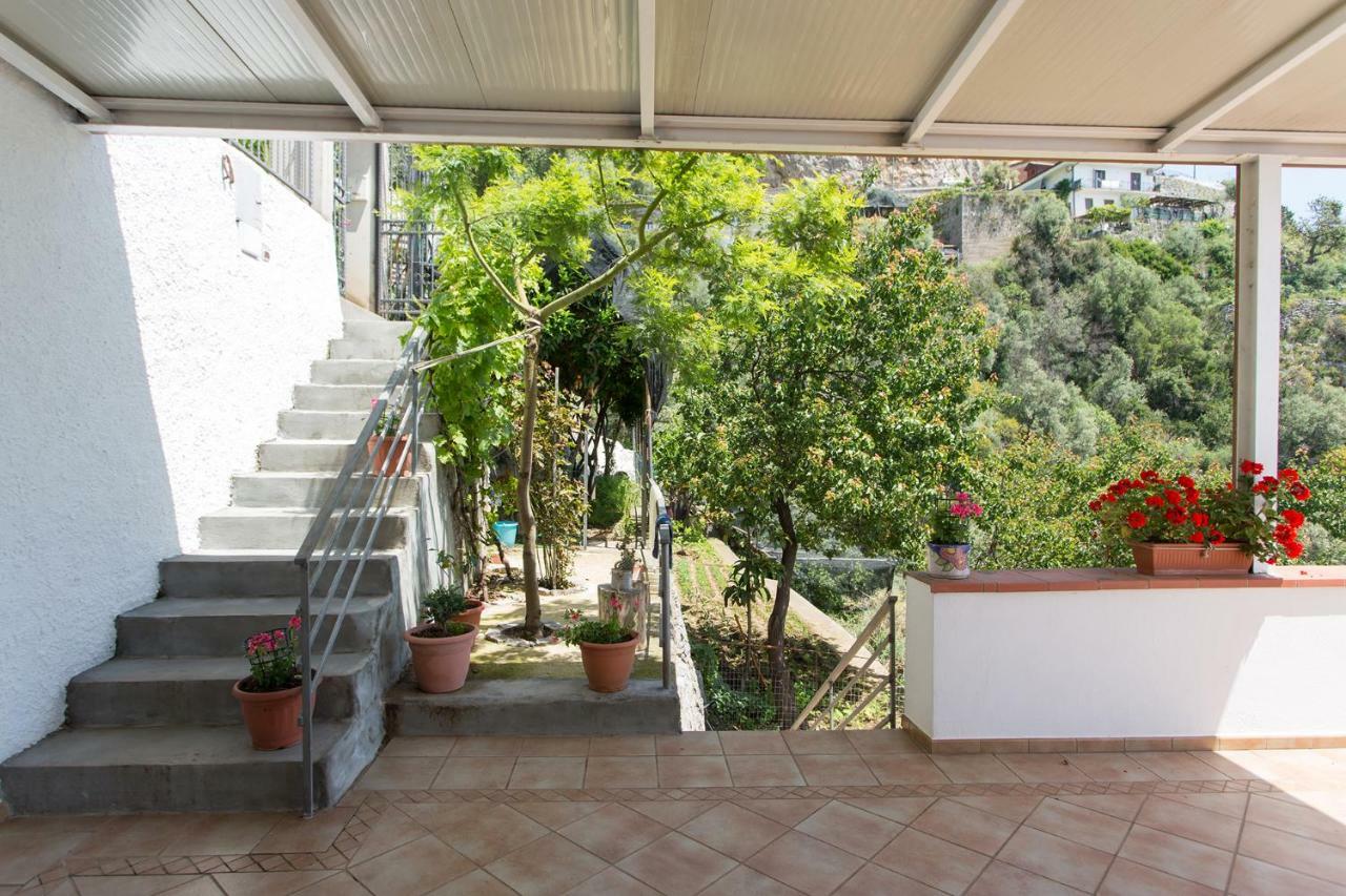 "Casalena" Villa A Furore Amalfi Coast Con Grande Terrazzo E Vista Sul Mare Luaran gambar