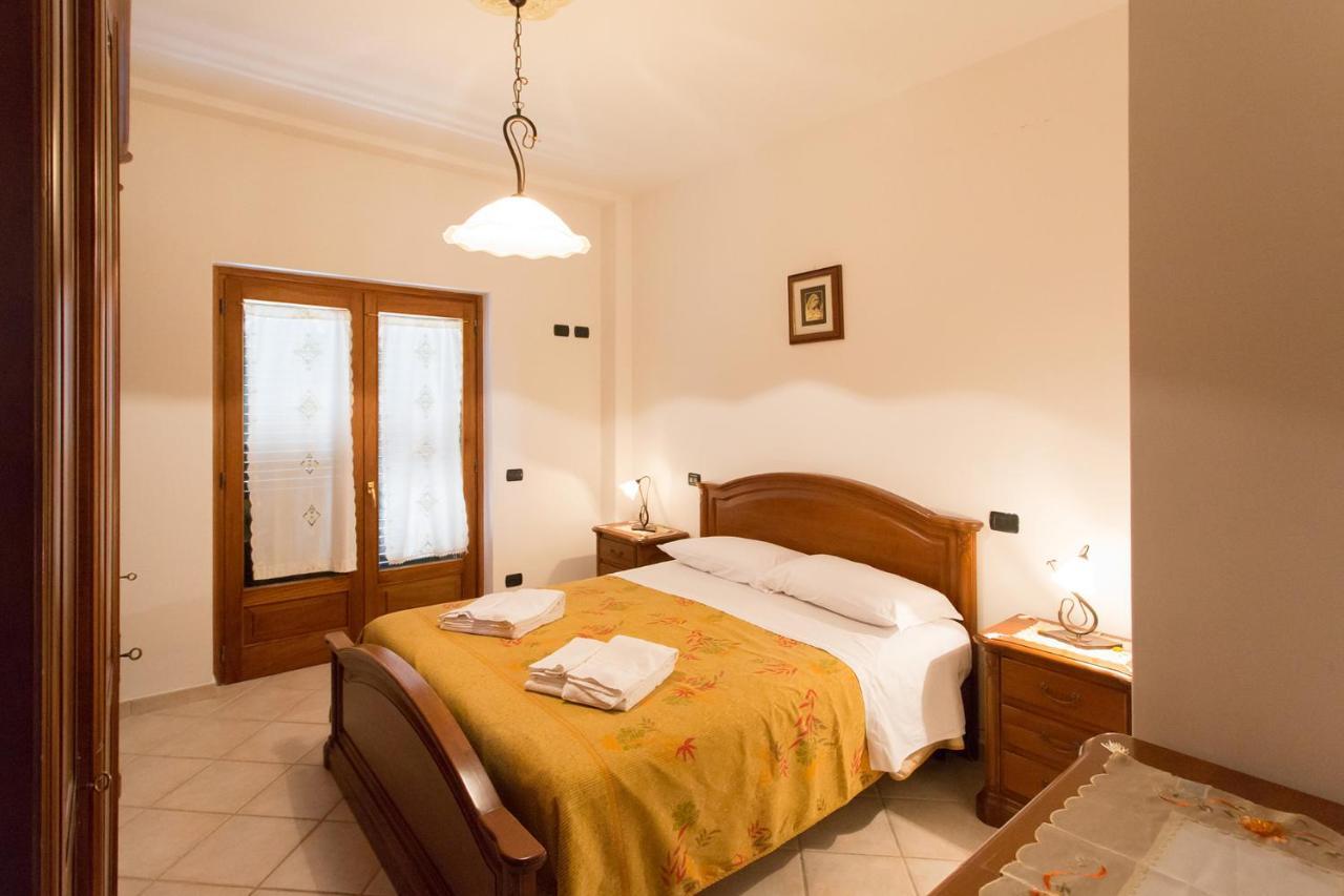 "Casalena" Villa A Furore Amalfi Coast Con Grande Terrazzo E Vista Sul Mare Luaran gambar